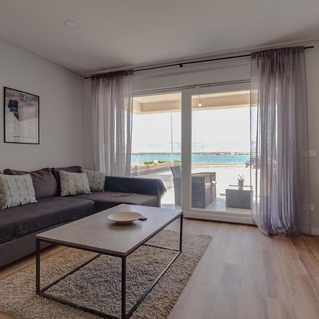 B & R Summer Breeze Apartments Nin Exteriör bild